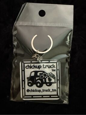 Chickup Truck logo square border acrylic keychain  🩵🛻🐥🩵